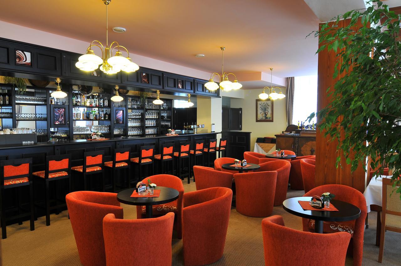 Hotel Manes Svratka Exterior foto